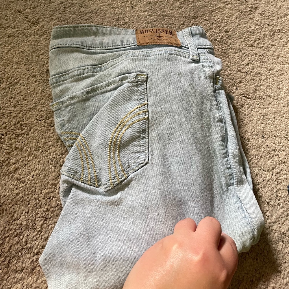 Hollister jeans